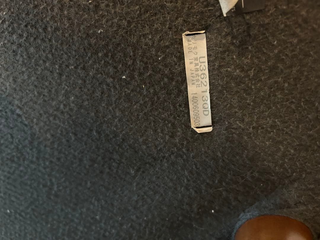 【カリモク60】ロビーチェア3シーター　モケットグリーン色