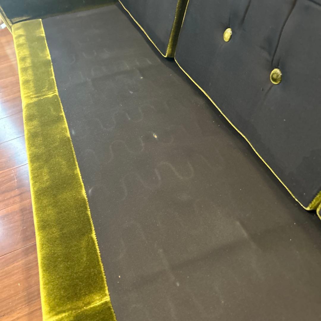 【カリモク60】ロビーチェア3シーター　モケットグリーン色