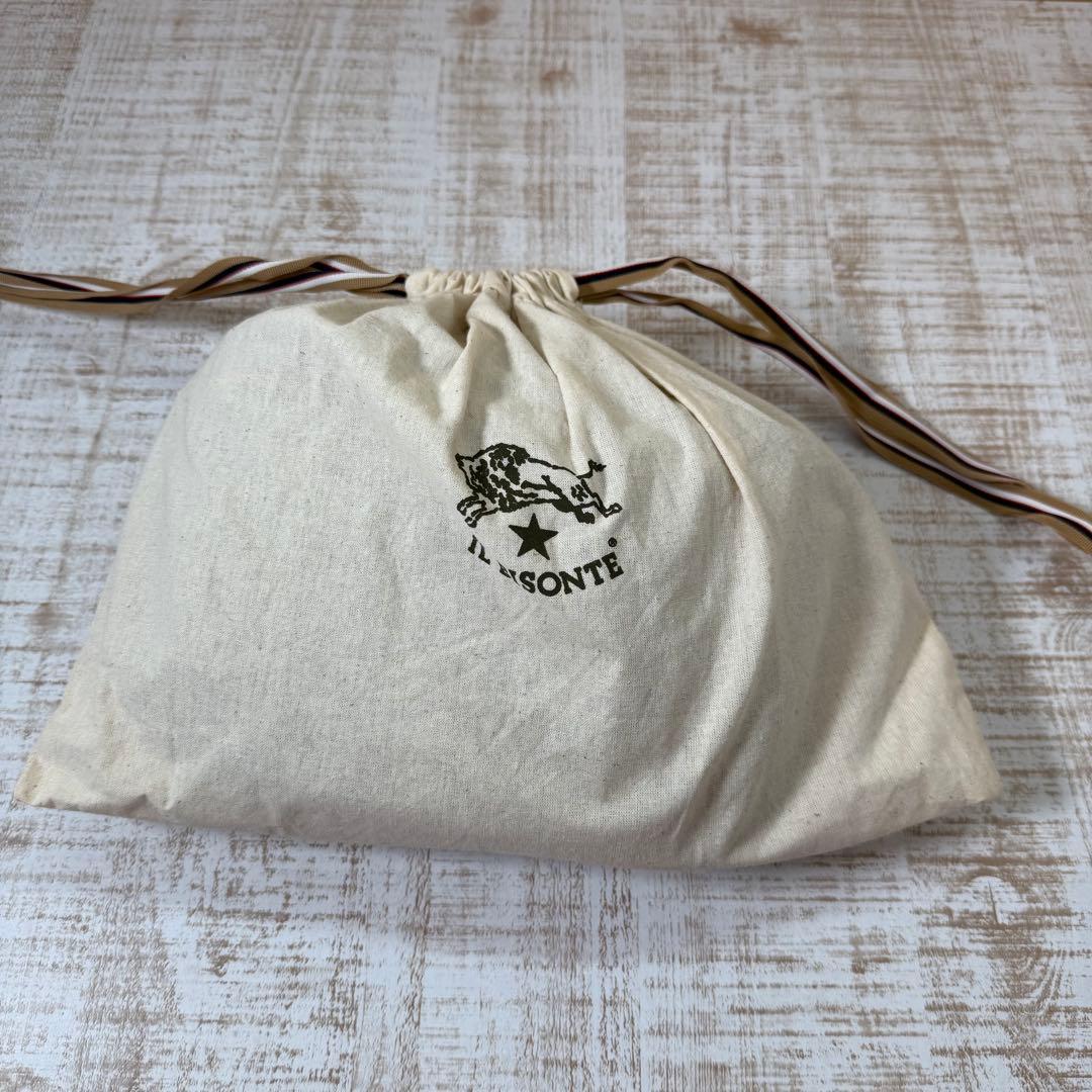 未使用　il bisonte イルビゾンテ　バムバッグ ボディーバッグ