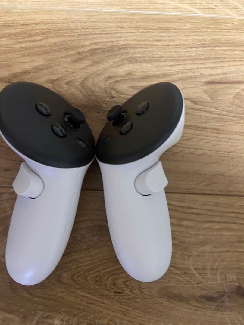 美品  quest 3 128gb エリートストラップ ケース付き