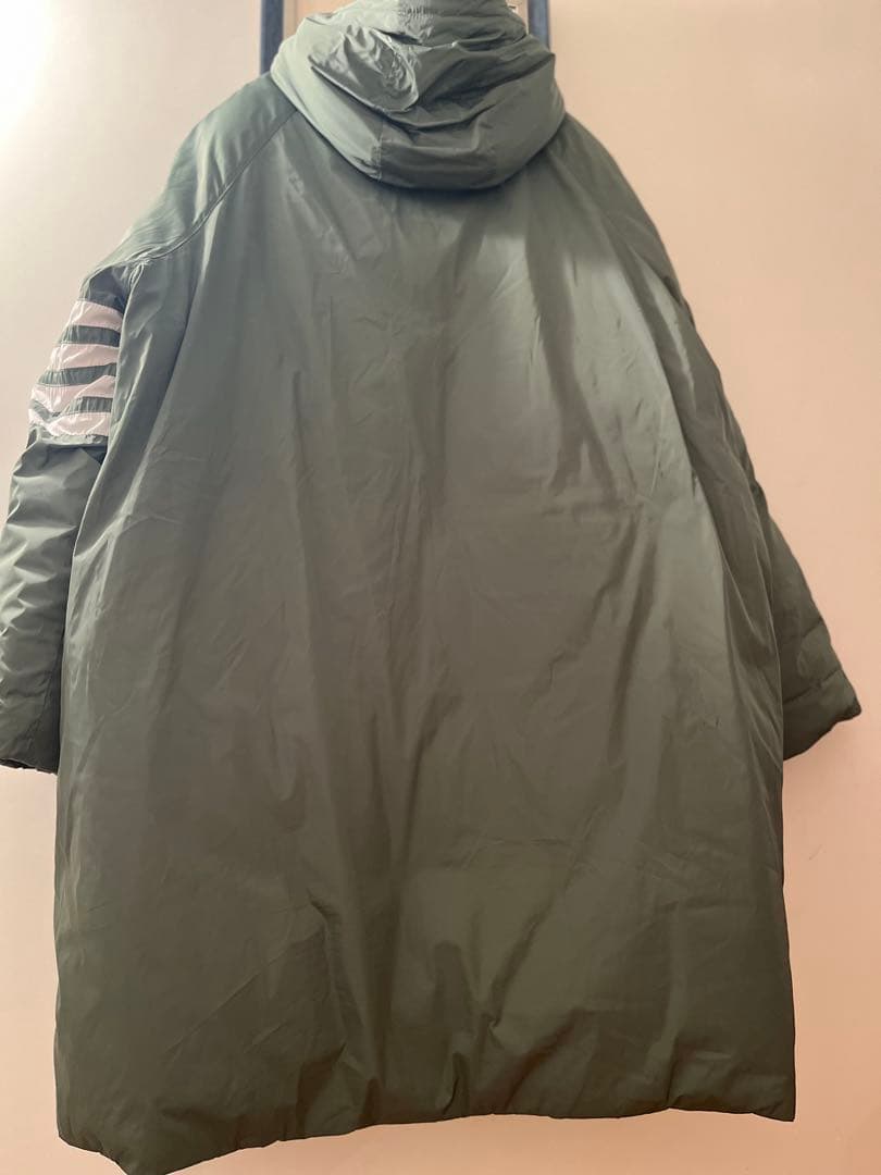 トムブラウンダウンコート