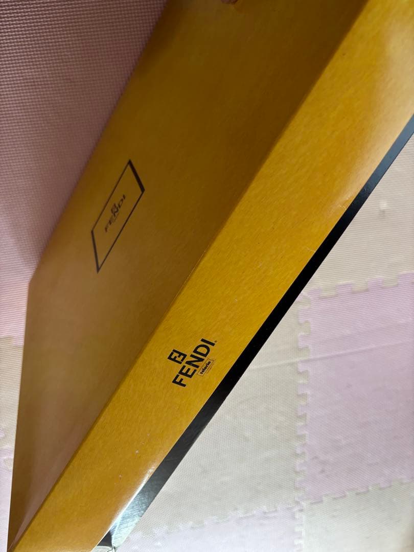 FENDI タオルケット