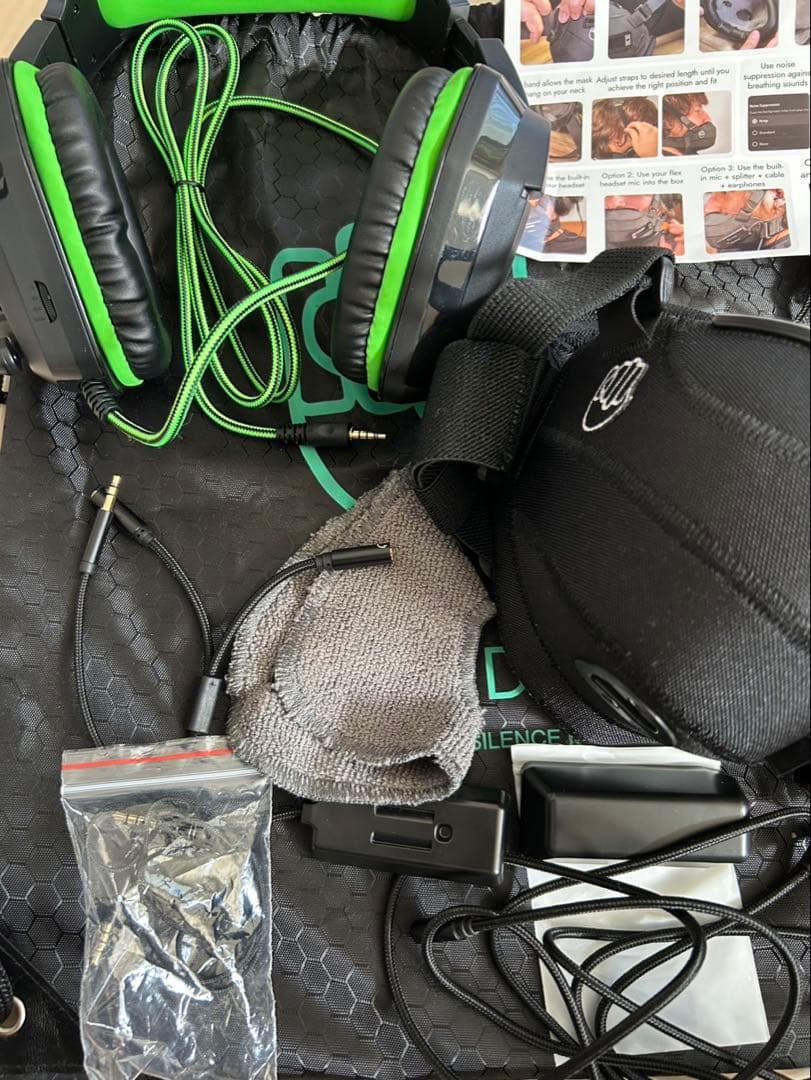 ゲーミングヘッドセット 緑色 ノイズキャンセリング