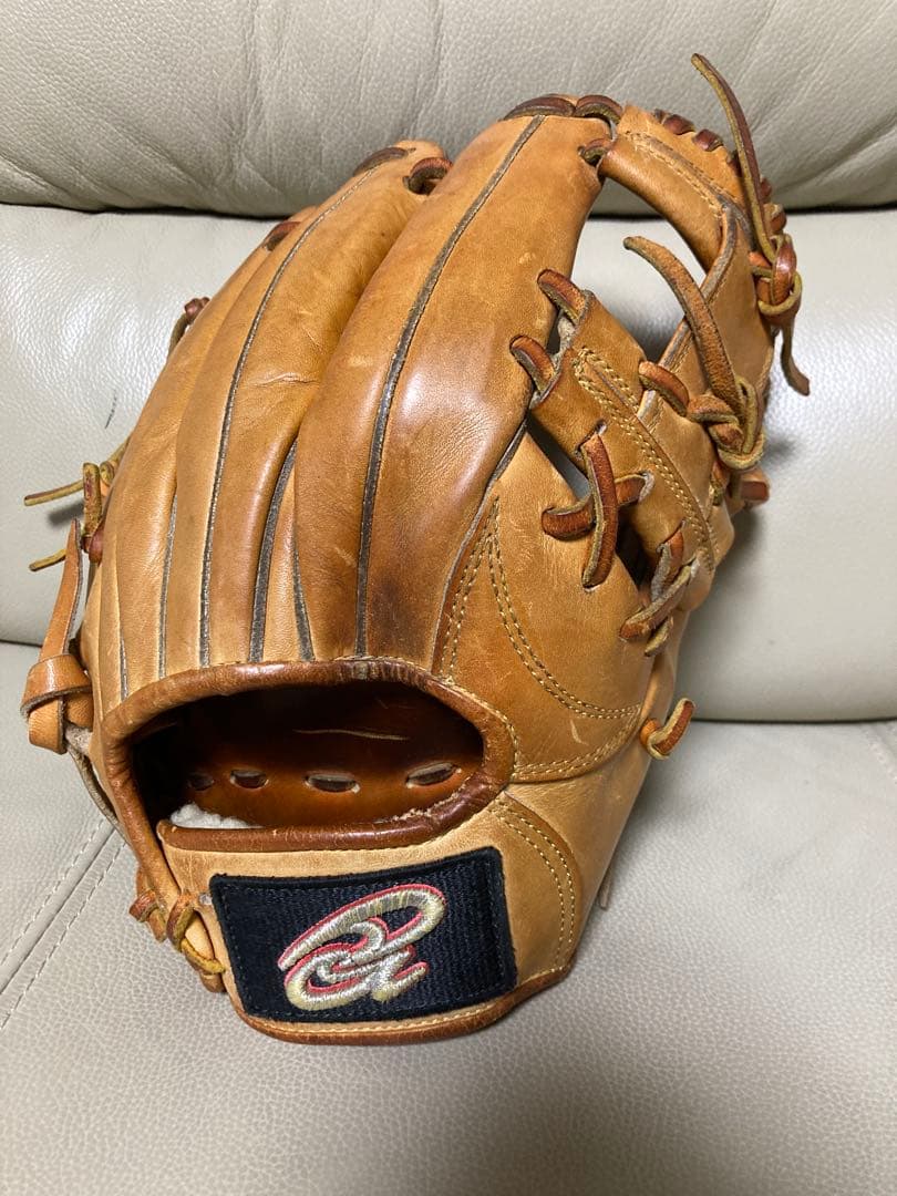 ドナイヤ　ブラウン 硬式グローブ　DJIMS(山田哲人小型モデル) 【美品】