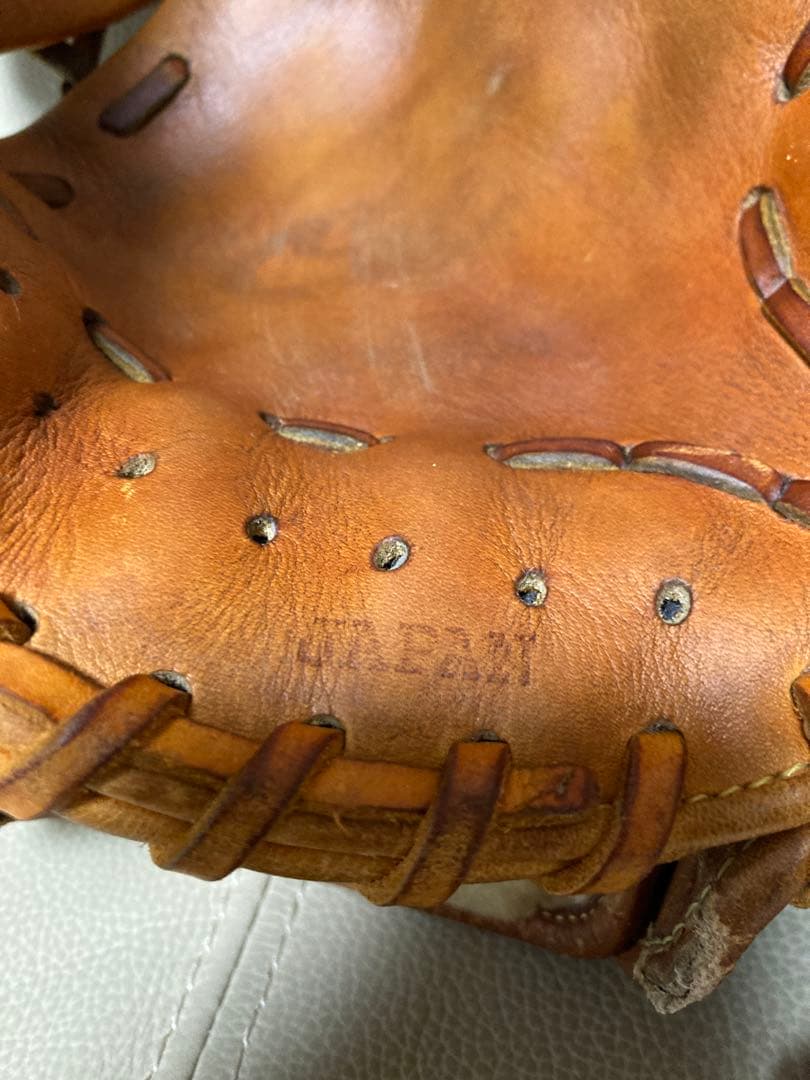 ドナイヤ　ブラウン 硬式グローブ　DJIMS(山田哲人小型モデル) 【美品】