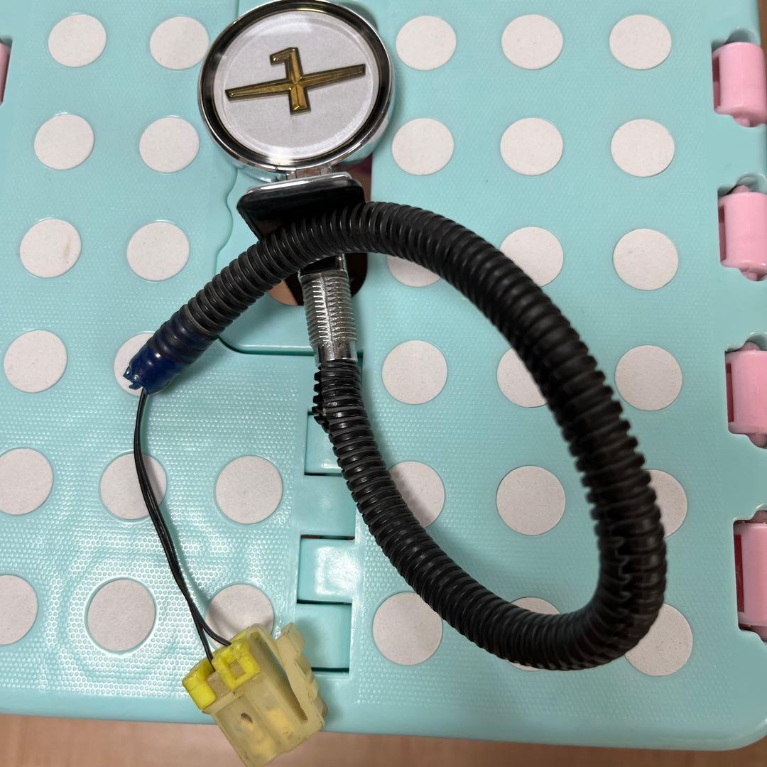 グロリアボンネットマスコットエンブレム