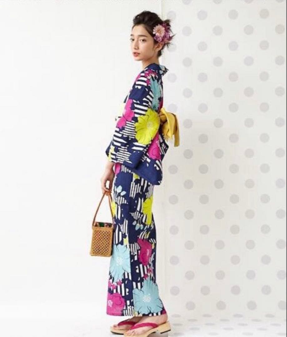 ふりふ　浴衣　美品　洗える着物　ポリエステル　完売品　検索)セオアルファ　セオα