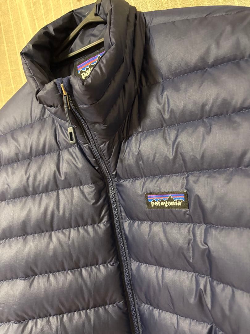 【美品】パタゴニア メンズダウンセータ STY84674