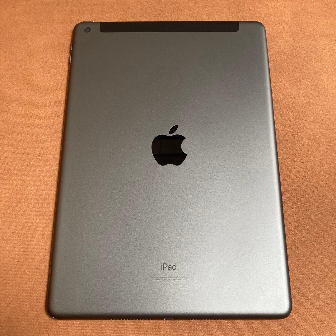 673【早い者勝ち】iPad8 第8世代 32GB SIMフリー☆