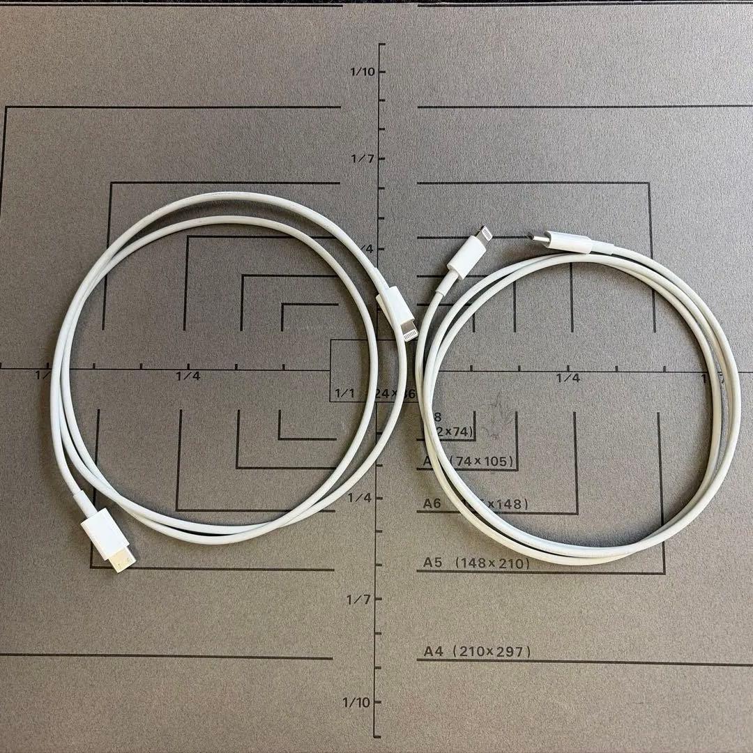 iPhone SE (第３世代) スターライト 128GB 充電ケーブル付属