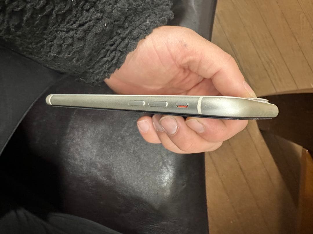 Apple iPhone 11 ホワイト 本体　美品