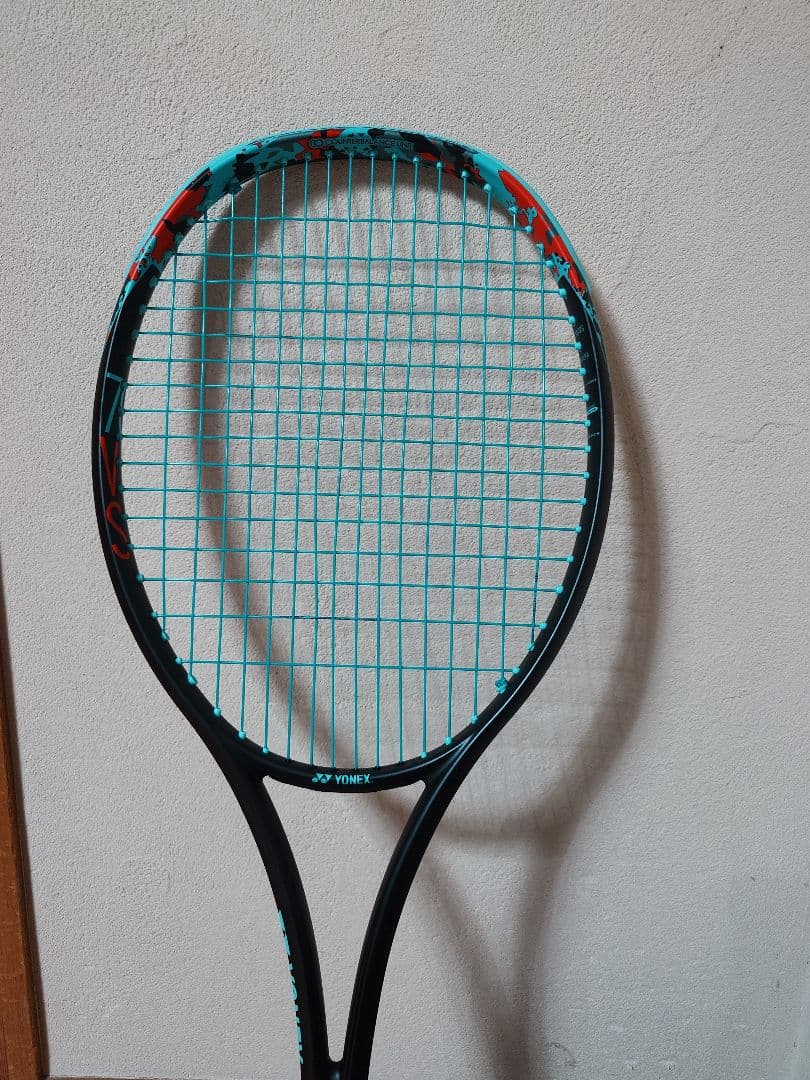 YONEX GEOBREAKE70VS　ジオブレイク