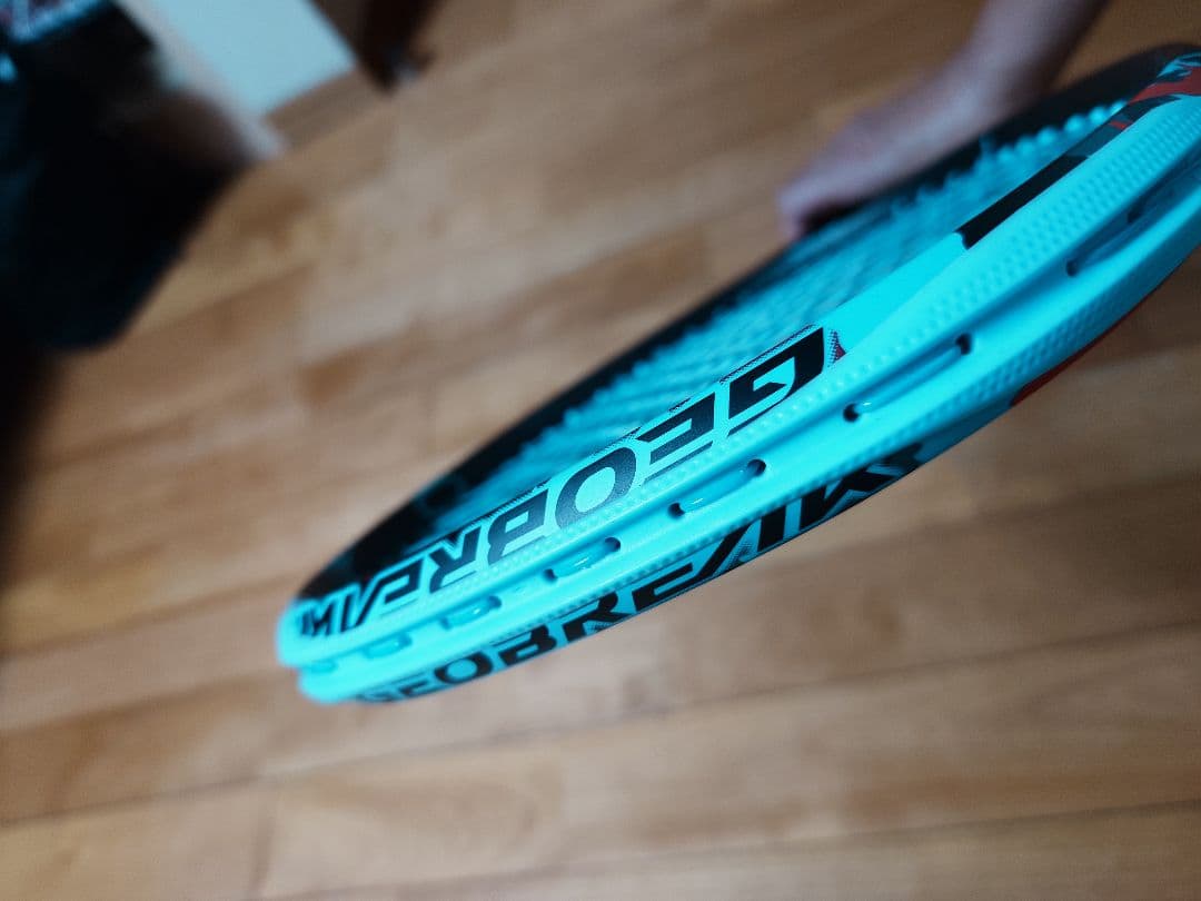 YONEX GEOBREAKE70VS　ジオブレイク