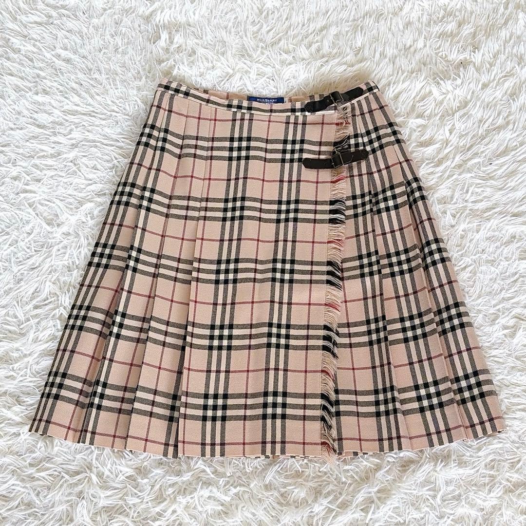【バーバリーブルーレーベル】ベルトラッププリーツスカート フリンジ ノバチェック