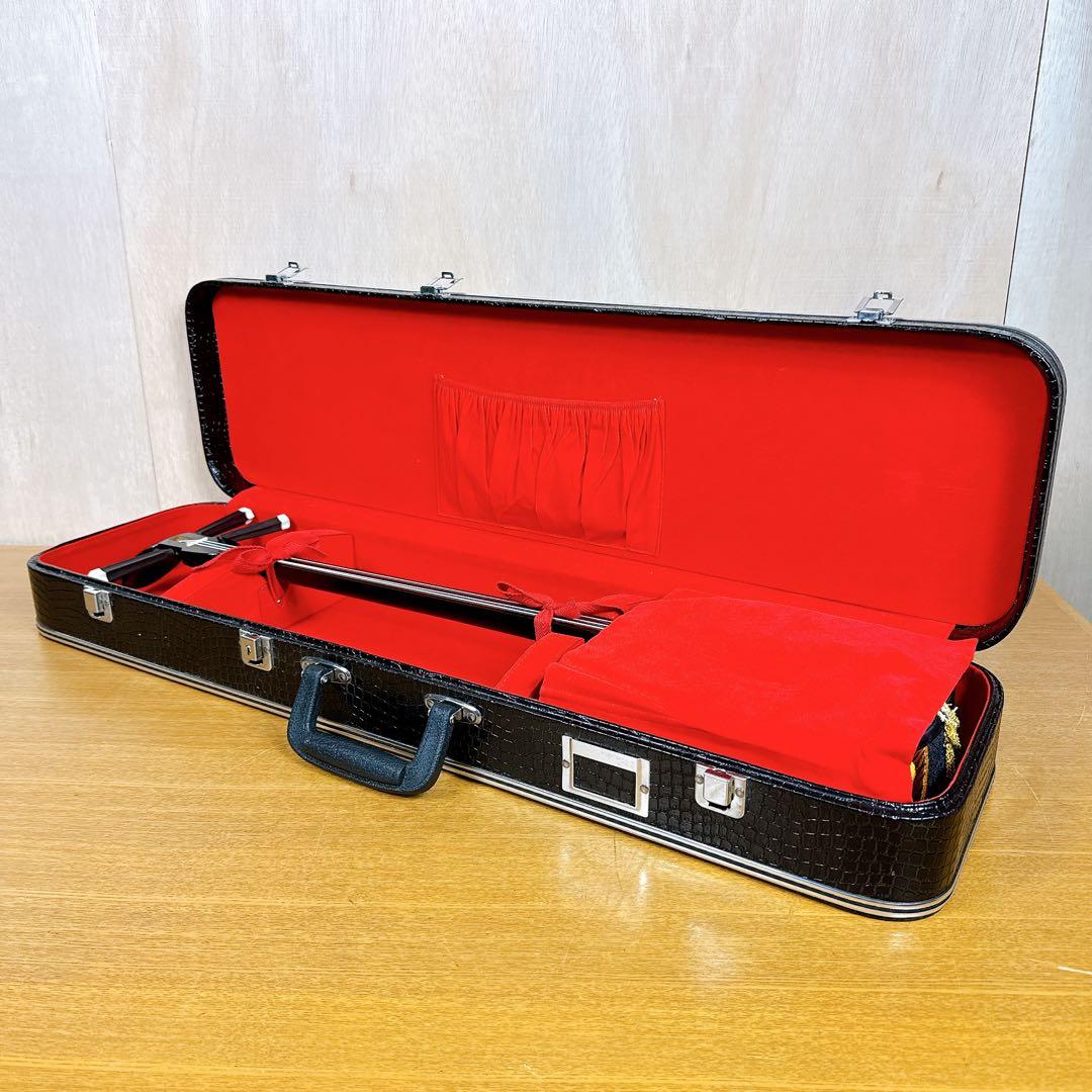 【美品】 初心者 入門 三線 沖縄三線 人工皮 ハードケース付き ツメ 駒