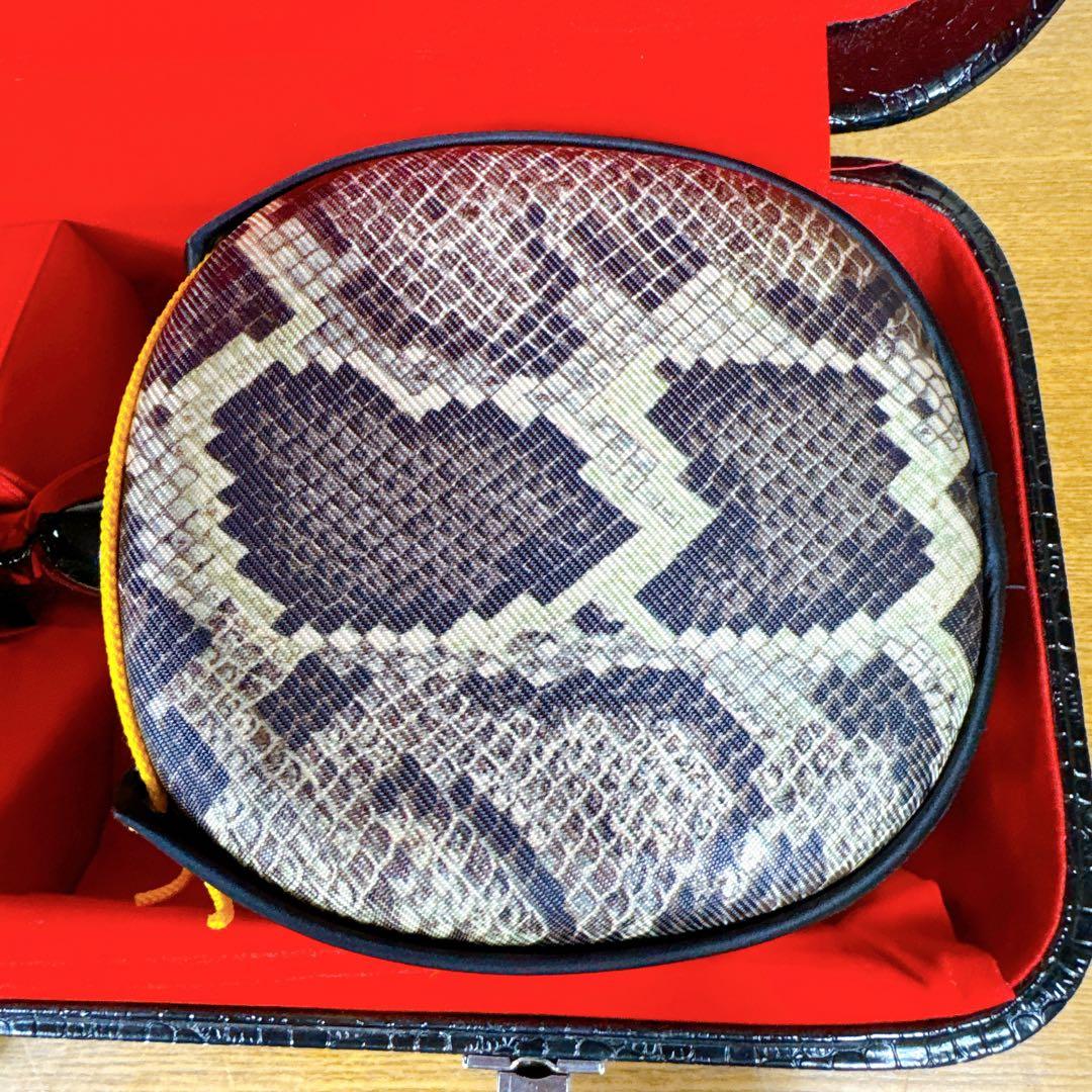 【美品】 初心者 入門 三線 沖縄三線 人工皮 ハードケース付き ツメ 駒