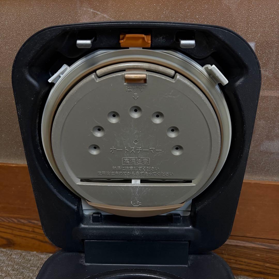 良品 HITACHI IH炊飯器 5.5合 黒　RZ-V100EM 日立