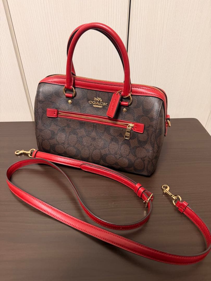 美品　コーチ ローアン サッチェル シグネチャー 2way ショルダーバッグ 赤