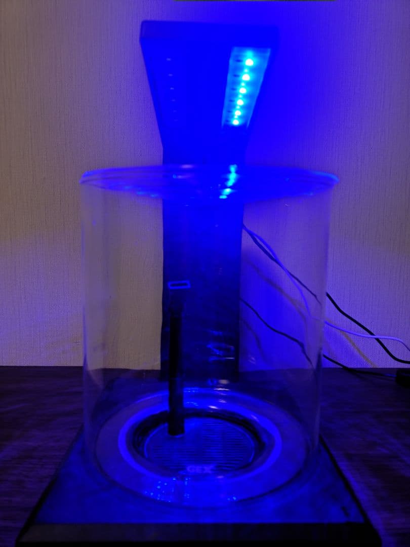 ペルコ 水槽　ブルーライト・蓋付き hiro11pm　他の方、購入禁止