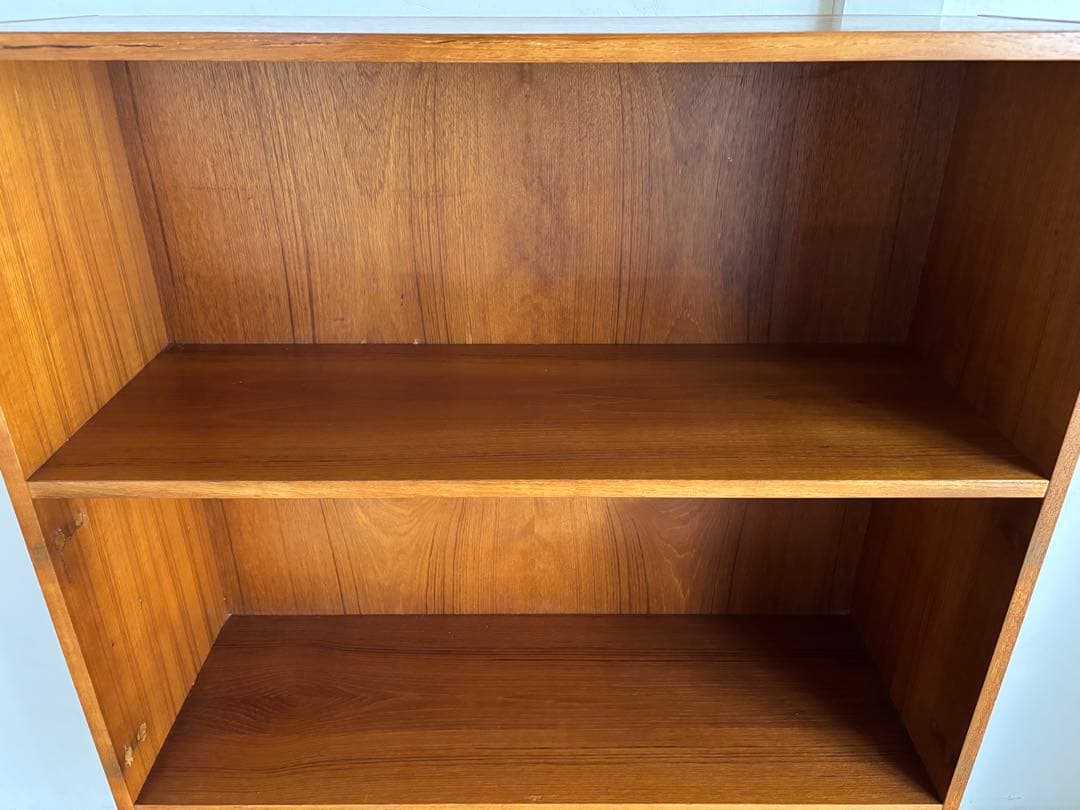 北欧ヴィンテージ　デンマーク　チーク　シェルフ