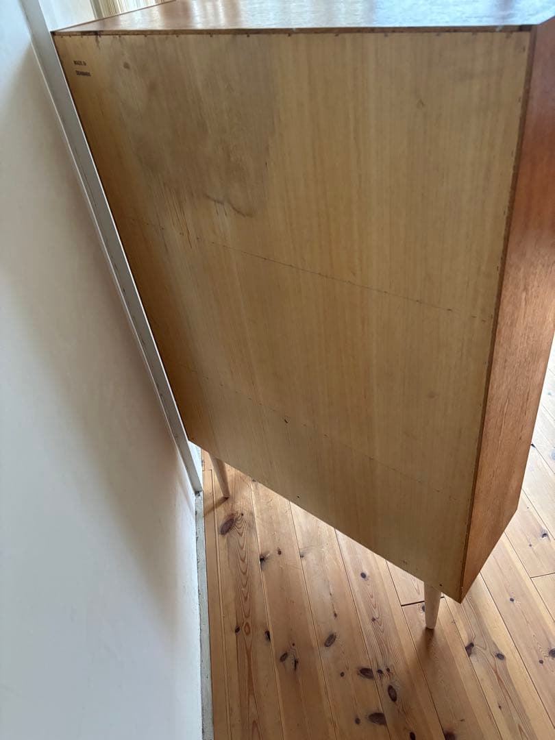 北欧ヴィンテージ　デンマーク　チーク　シェルフ