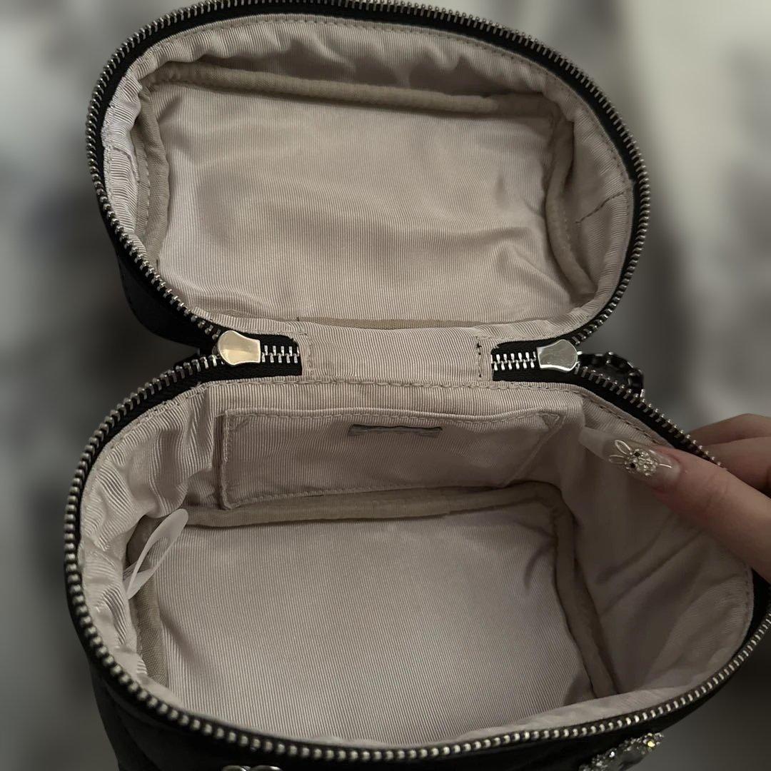 JILL BY JILLSTUART ブローチバニティバッグ