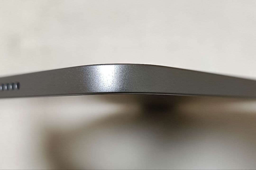 Apple iPad Air 13インチ（M2）スペースグレー 本体