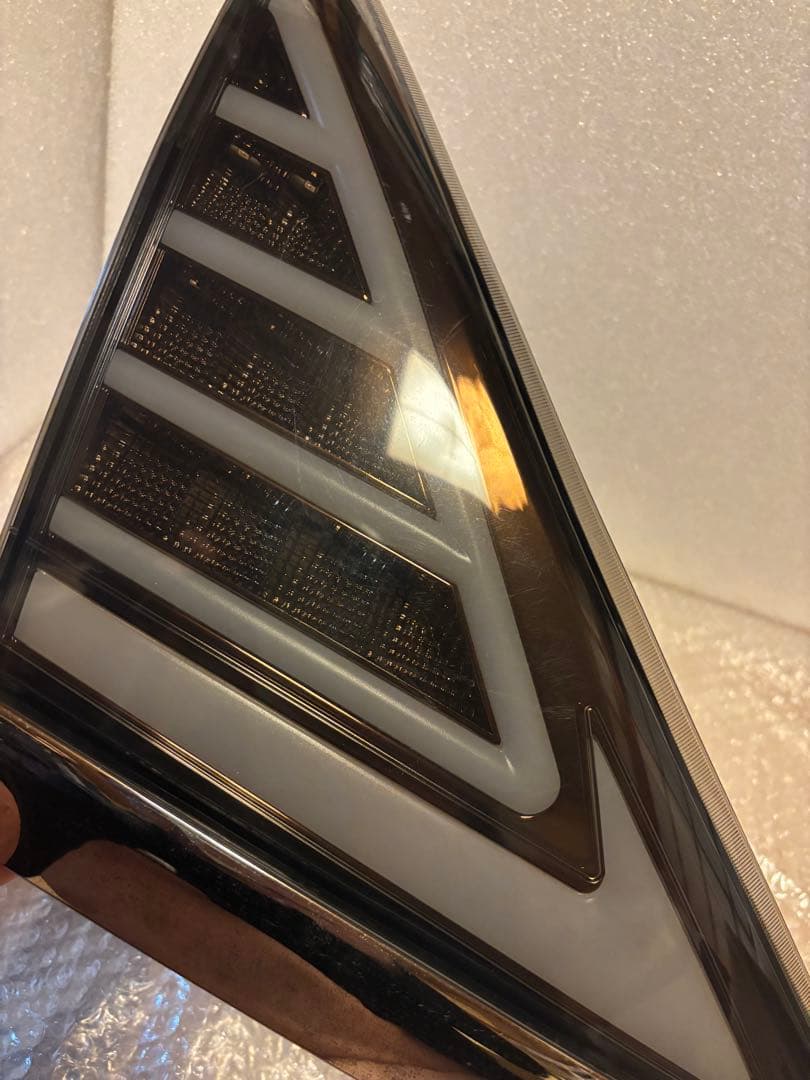 ★ヴァレンティ　テールランプ★valenti REVO★ヴェルファイア★