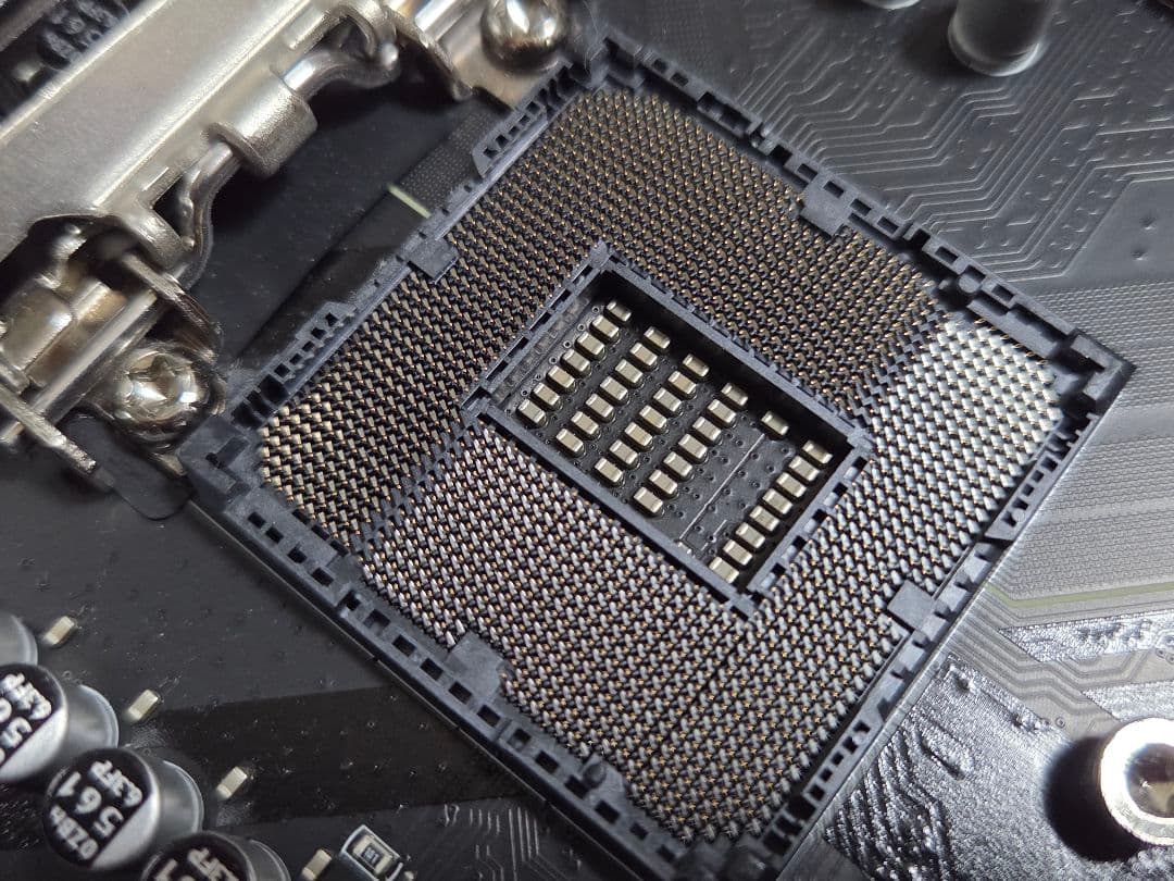 マザーボード MAG Z590 TOMAHAWK WIFI