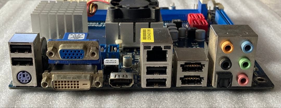 ジャンク ASRock A330ION Mini-ITXマザーボード