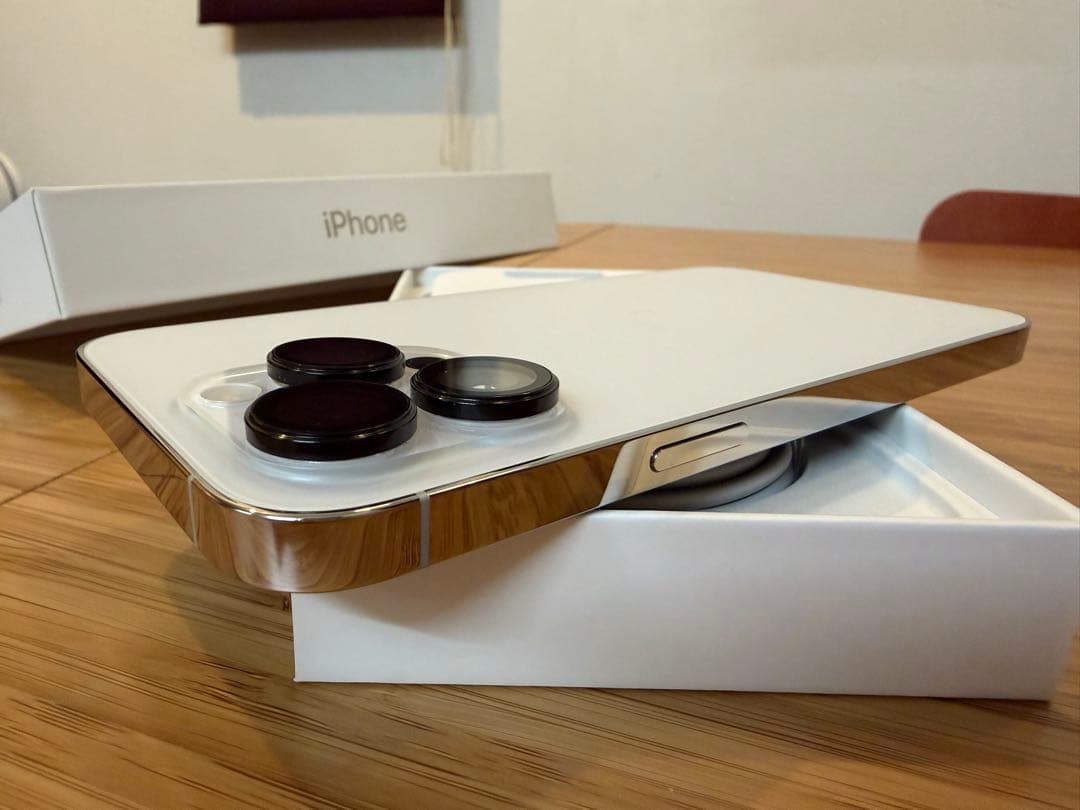 iPhone 14 Pro Max 256gb シルバー 本体　sim free