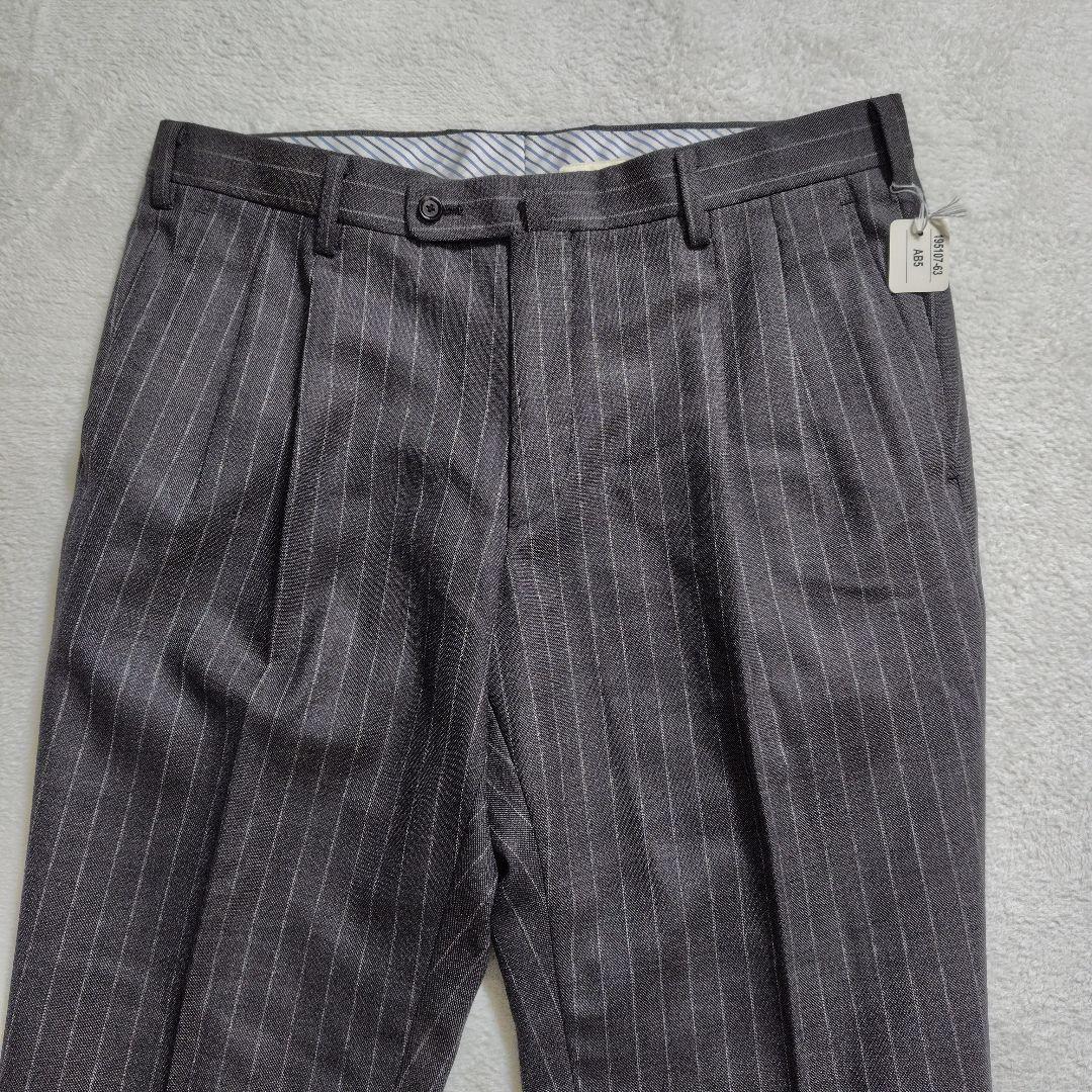 新品　現行　ヒルトン　セットアップ　スーツ　ストライプ　ワンポイント　シルク　L