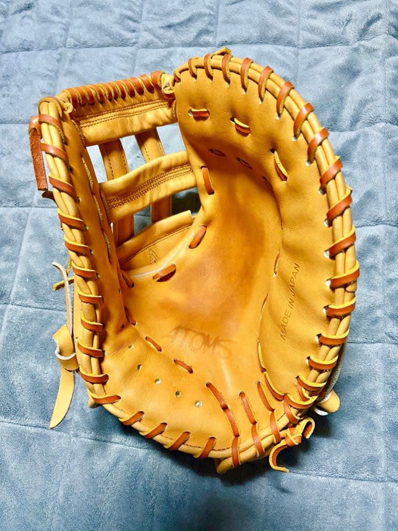 Atoms 硬式ファーストミット ヘルトンバック