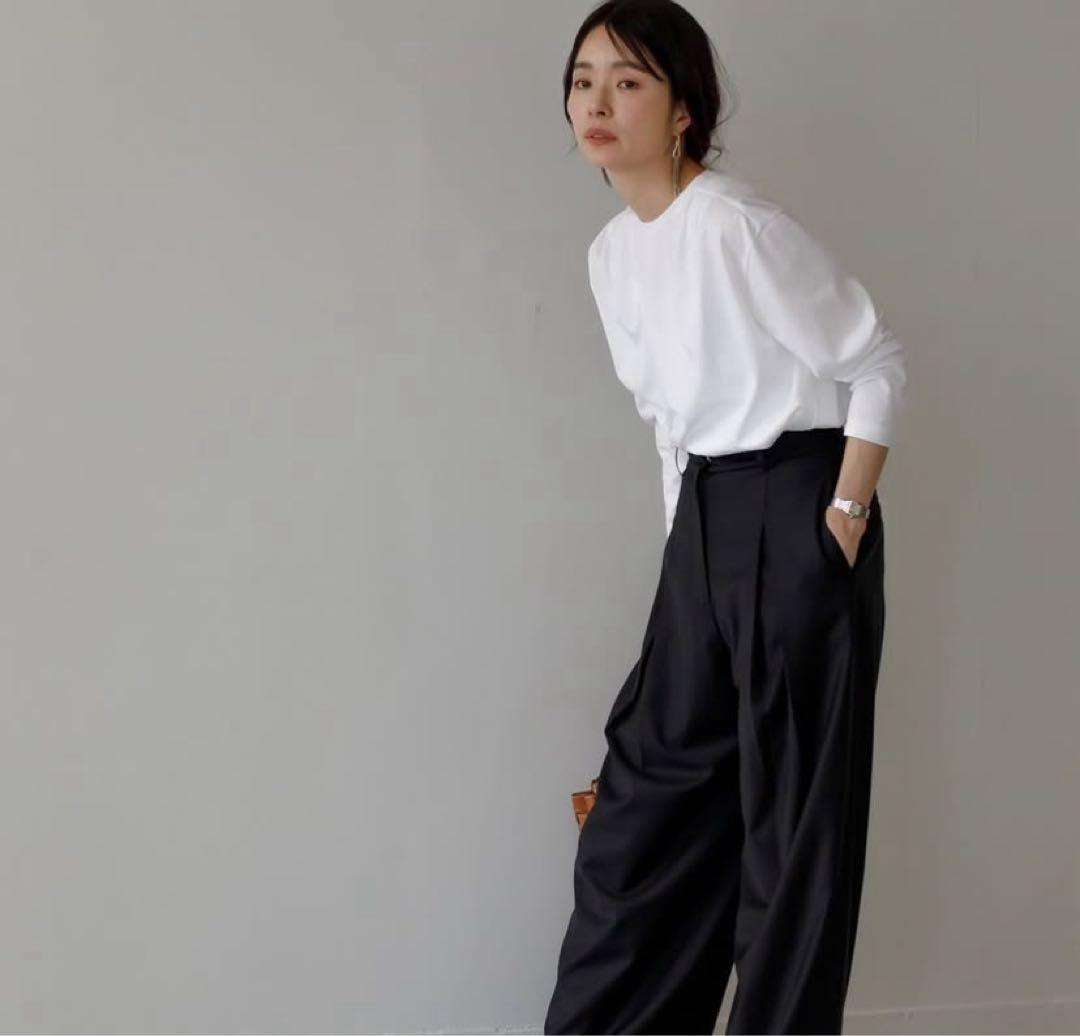 ⭐︎値下げ⭐︎新品未使用deres first class ロングスリーブ Tシャツ