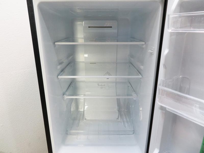 2022年製 おしゃれブラックカラー 156L 冷蔵庫 黒 EL05