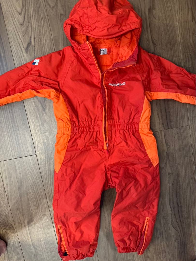 新品　mont-bell 子供用スキーウェア Kid's 100 オレンジ