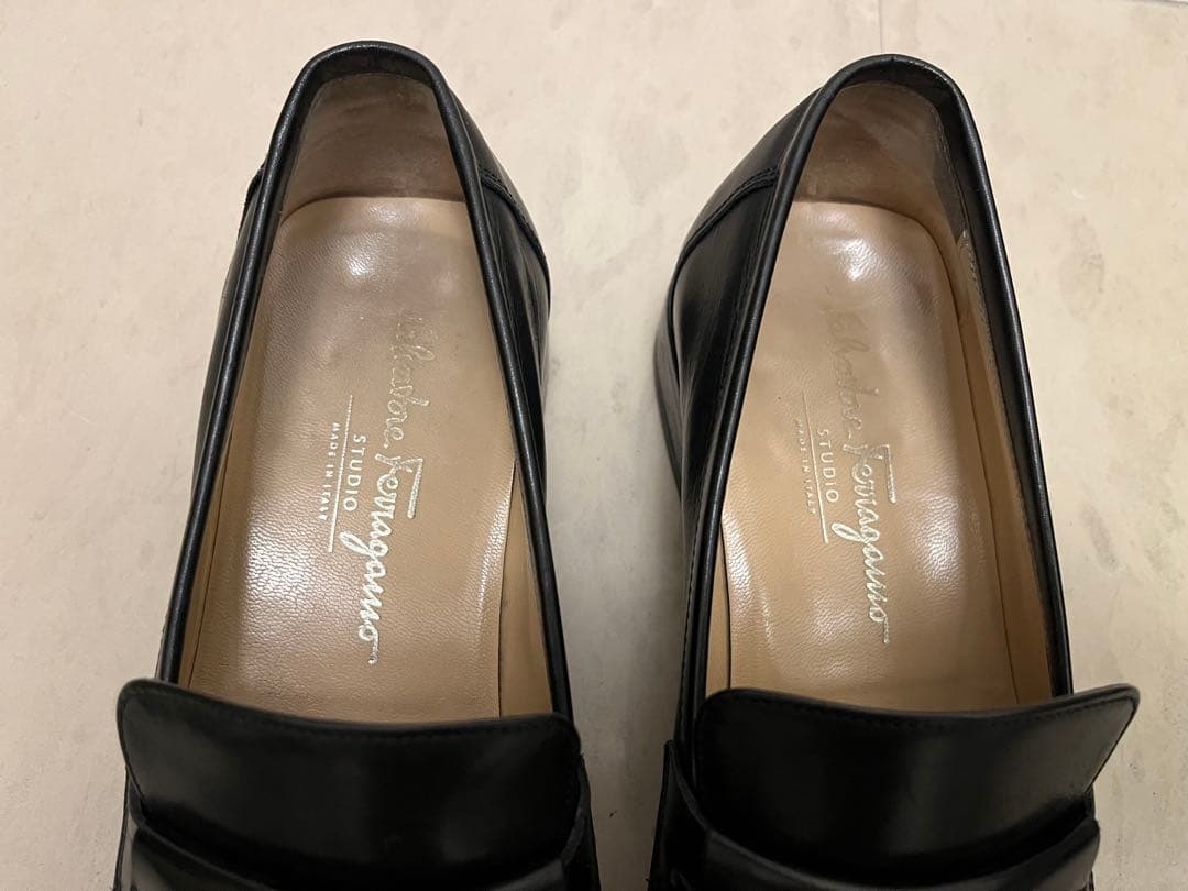 蜃*楼様 Salvatore Ferragamo タッセルローファー (8.5D