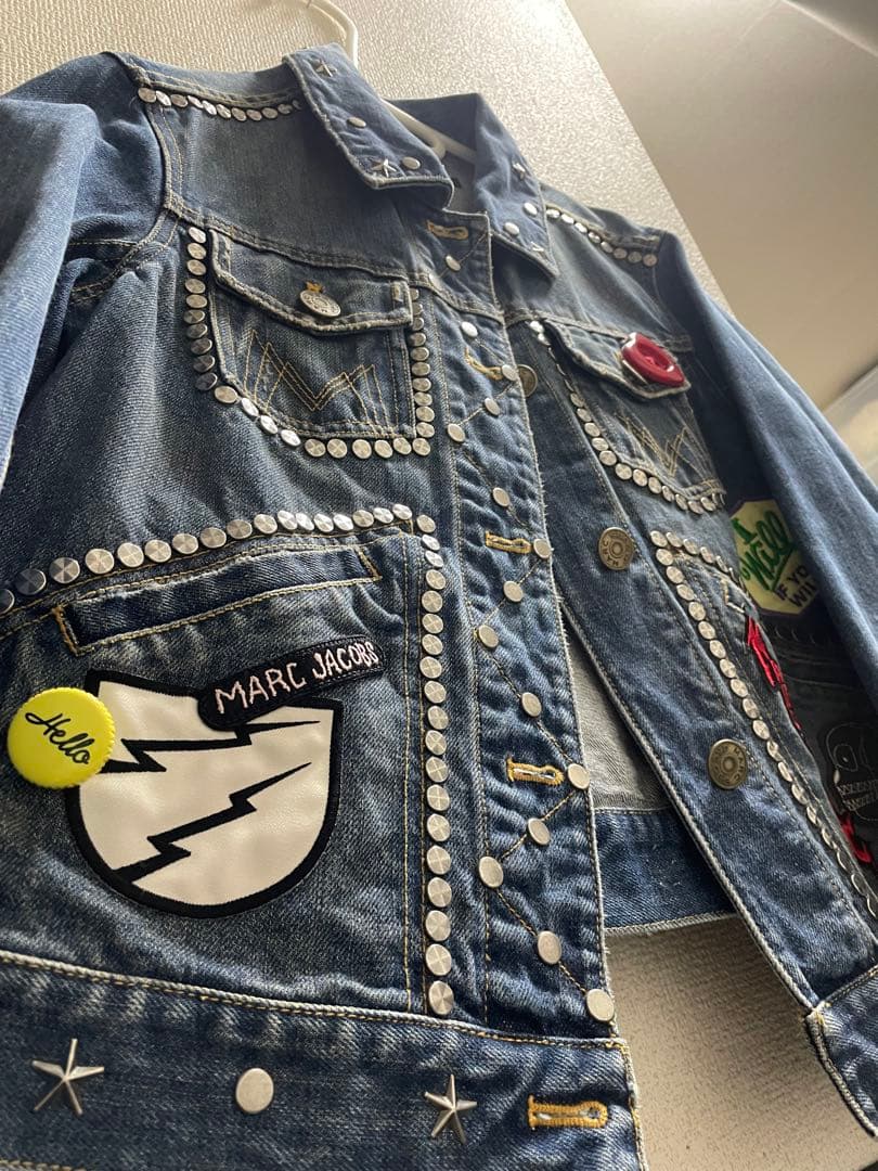 り*り様 一回着美品マークジェイコブス S デニムジャケット　ジージャン　ワッペ