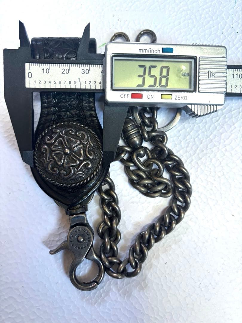 FUNNY ウォレットチェーン ベルトループ　コンチョ　starring