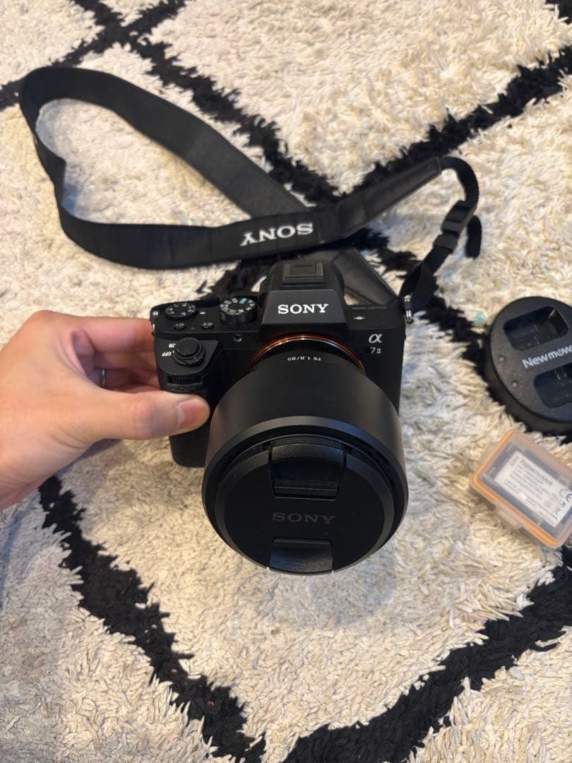 SONY α7Ⅱ FE85mmF1.8レンズ付64GBSDカード バッテリー3個