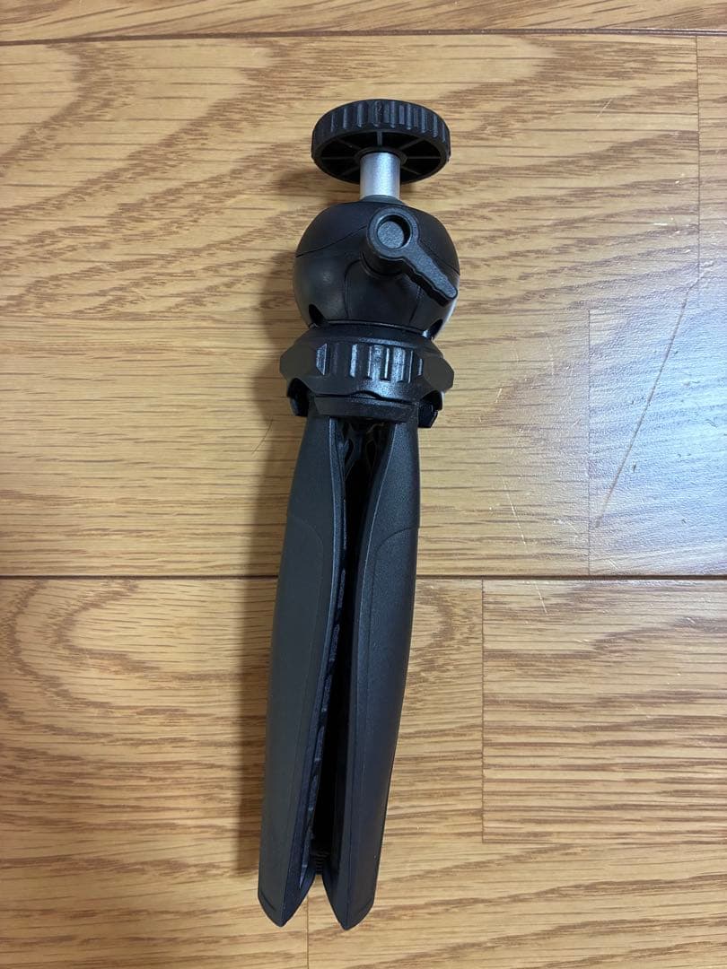 よし　Anker NEBULA Apollo プロジェクター 三脚セット