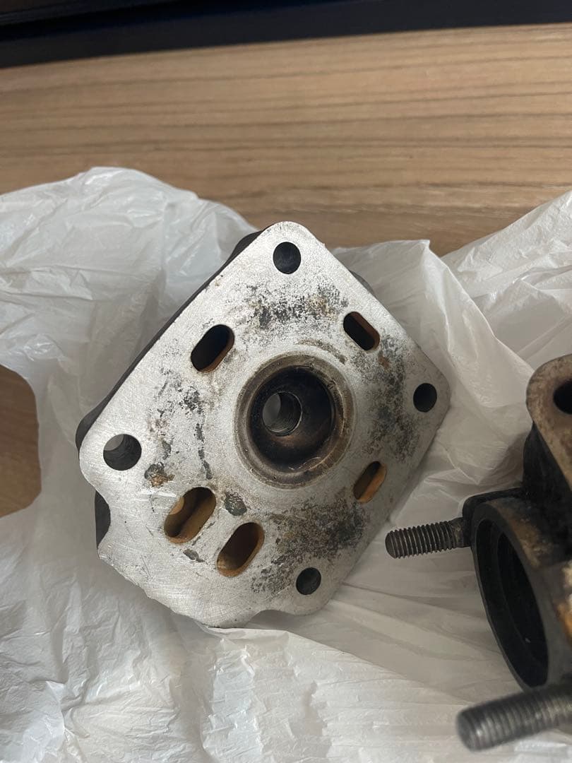 nsr50シリンダー　ヘッド