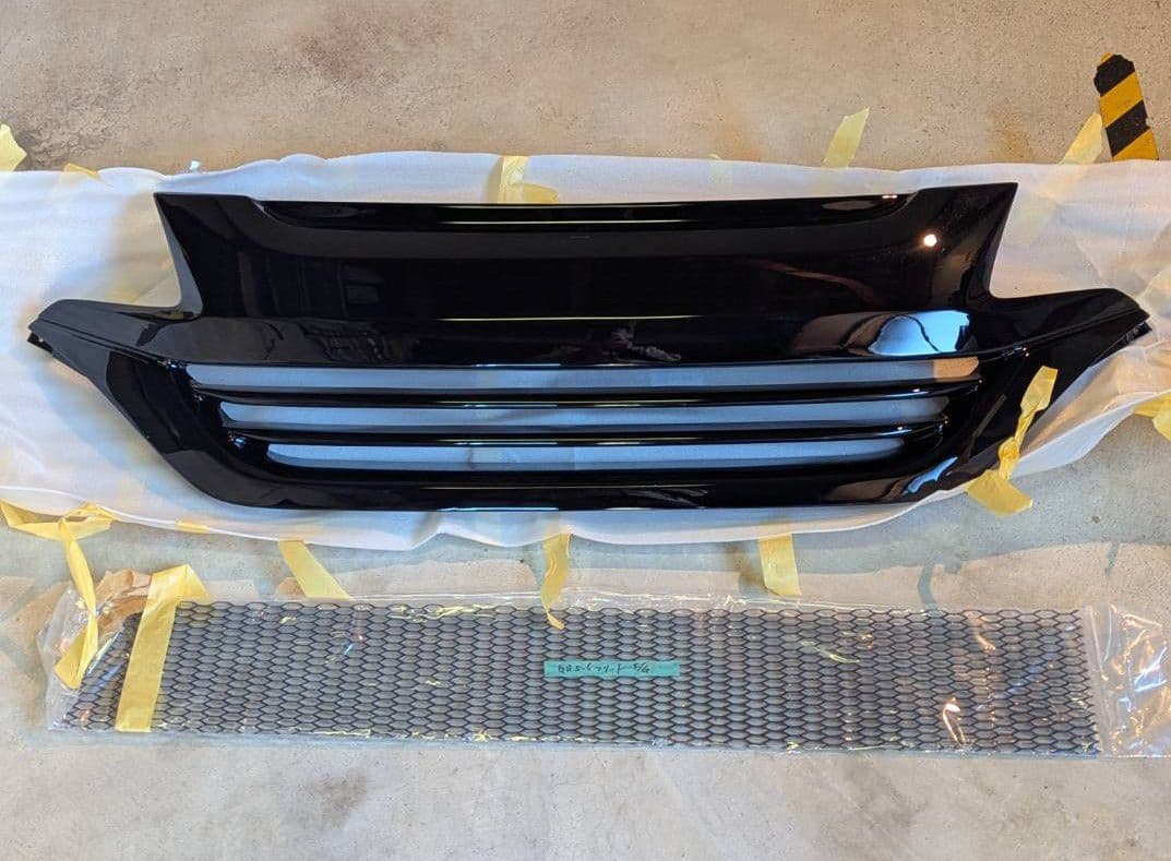 AGF ホンダフリードGB5、GB6カスタムグリル塗装済品