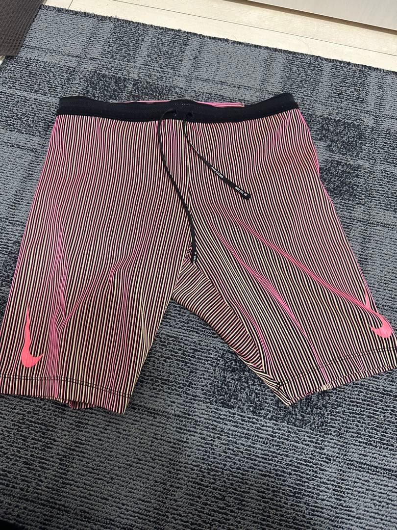 ナイキ エアロスイフト M