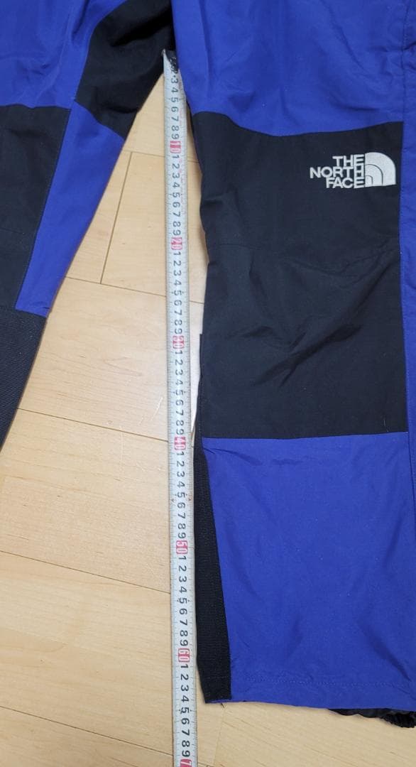 【年末セール　送料無料】THE NORTH FACE スキーウェア 上下セット