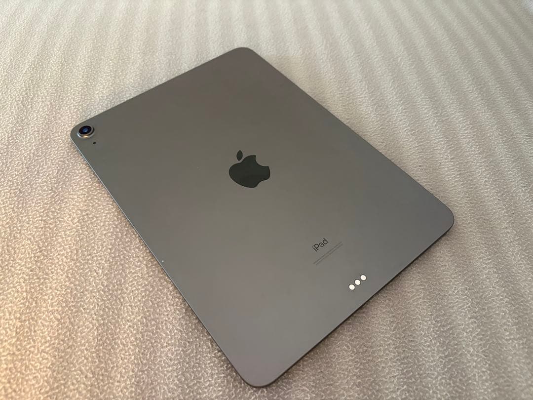 Apple iPad Air 10.9インチ Wi-fi （第４世代）256GB