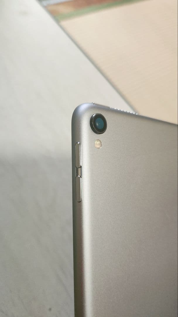 Apple iPad Pro 10.5インチ 64GB バッテリー容量97%