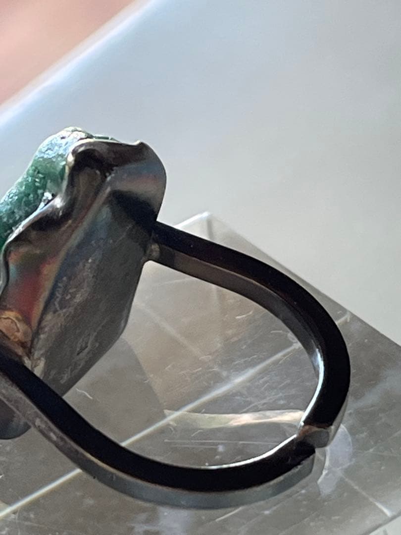 天然石エメラルド原石リングアトリエ「之」