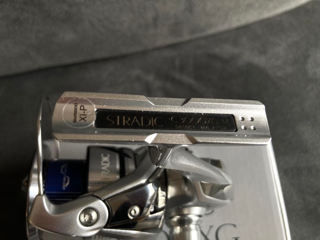 新品同様 シマノ(SHIMANO) 23 ストラディック C3000XG