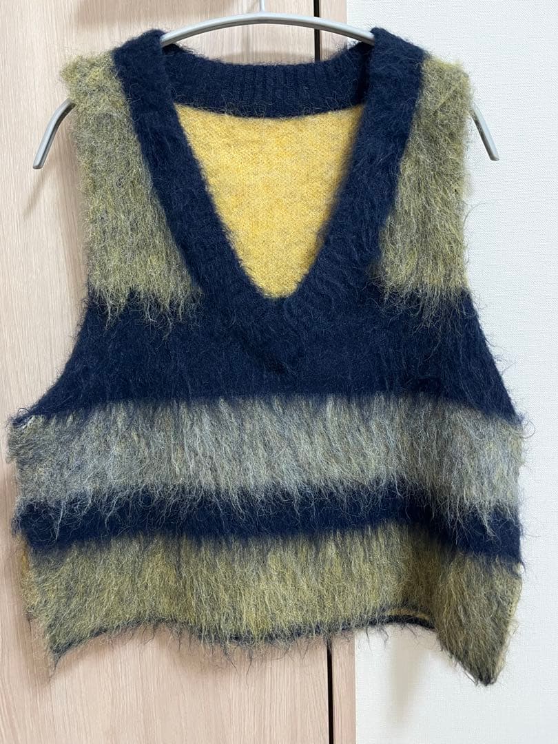 アダムエロペ　ブラッシュドボーダーベスト